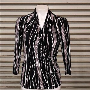 New York and Company top size small